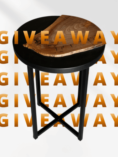 Giveaway - Sidetable